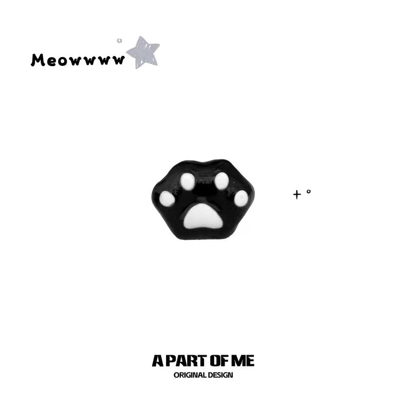 Kitten Paws Resin Coating Black Cat Stud Earrings