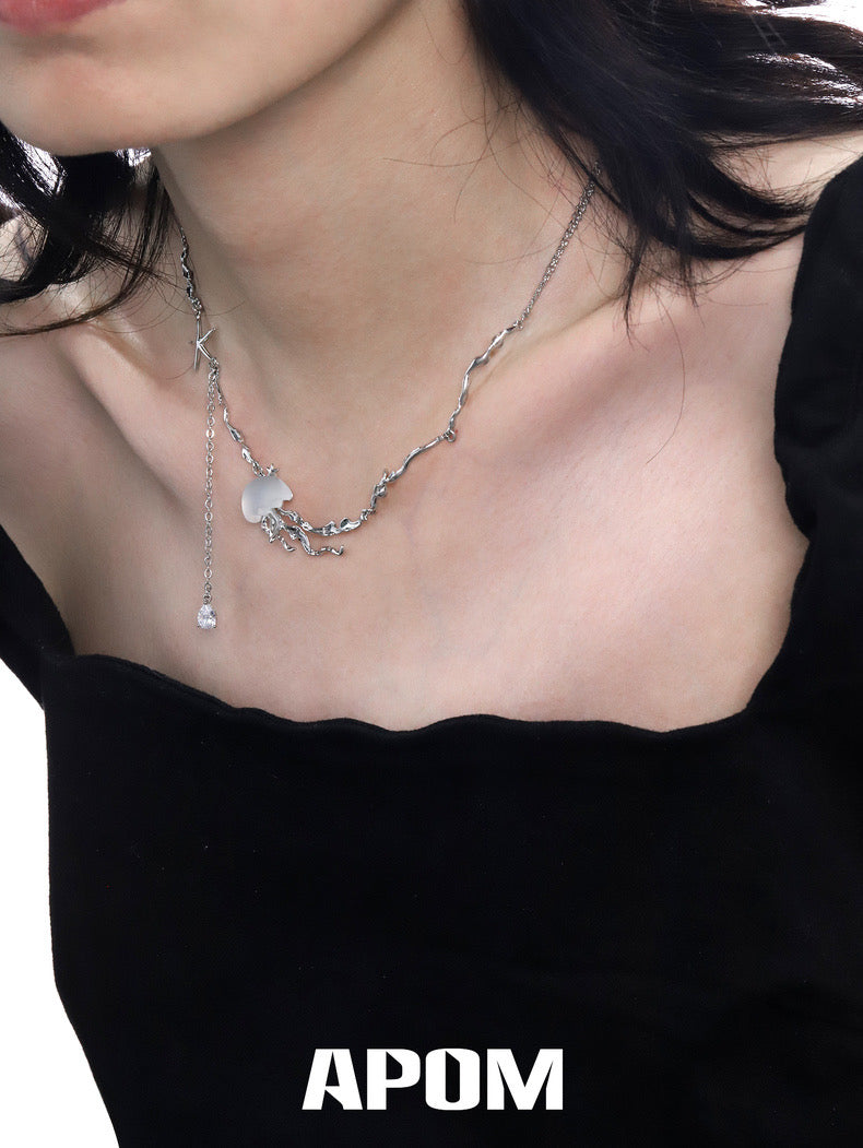 Jellyfish Bloom 18K Platinum Plating Tassel Necklace