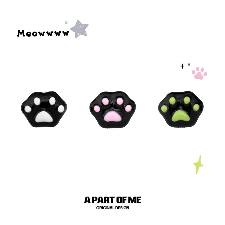 Kitten Paws Resin Coating Black Cat Stud Earrings
