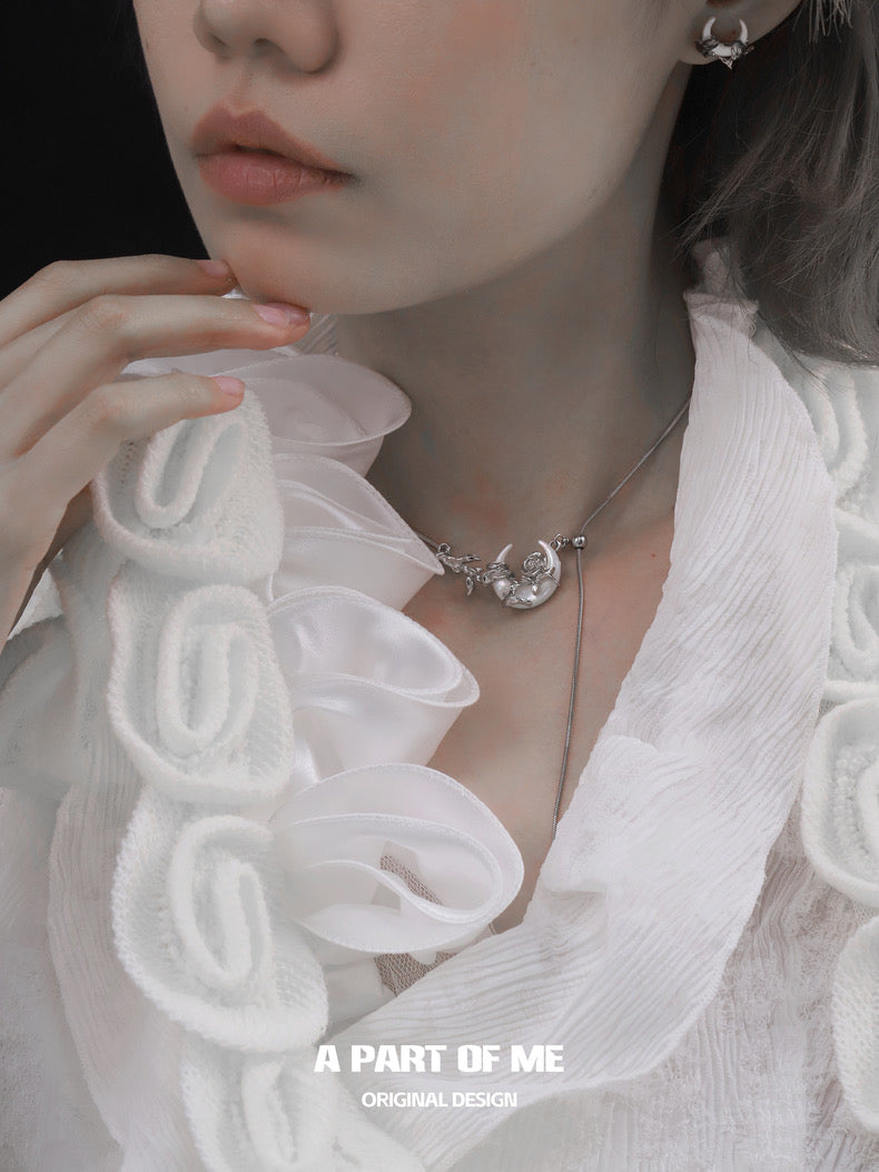 Rose on the Moon 18K Platinum Plating Natural Shell Choker & Lariat Necklace