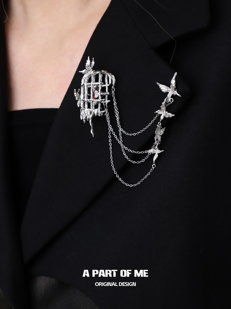 Butterfly Cage 18K Platinum Plating Brooch