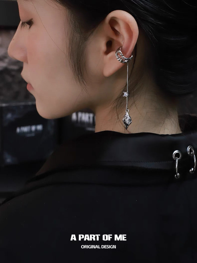 Dark Matter 18K Platinum Plating Ear Cuffs