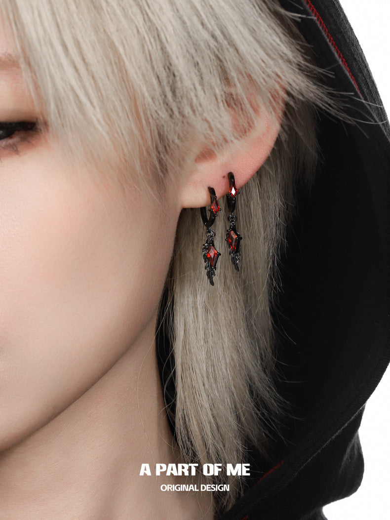 Dove & Crow 18K Platinum Plated Feather Huggies Earrings & Ear Clips