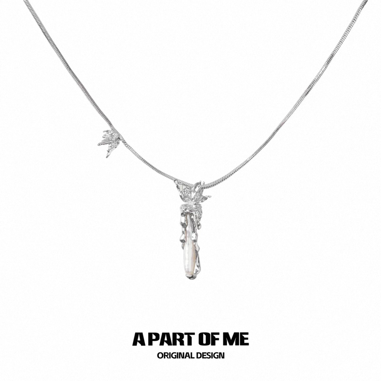 Dancing Butterfly 18K Platinum Plating Baroque Pearl Necklace