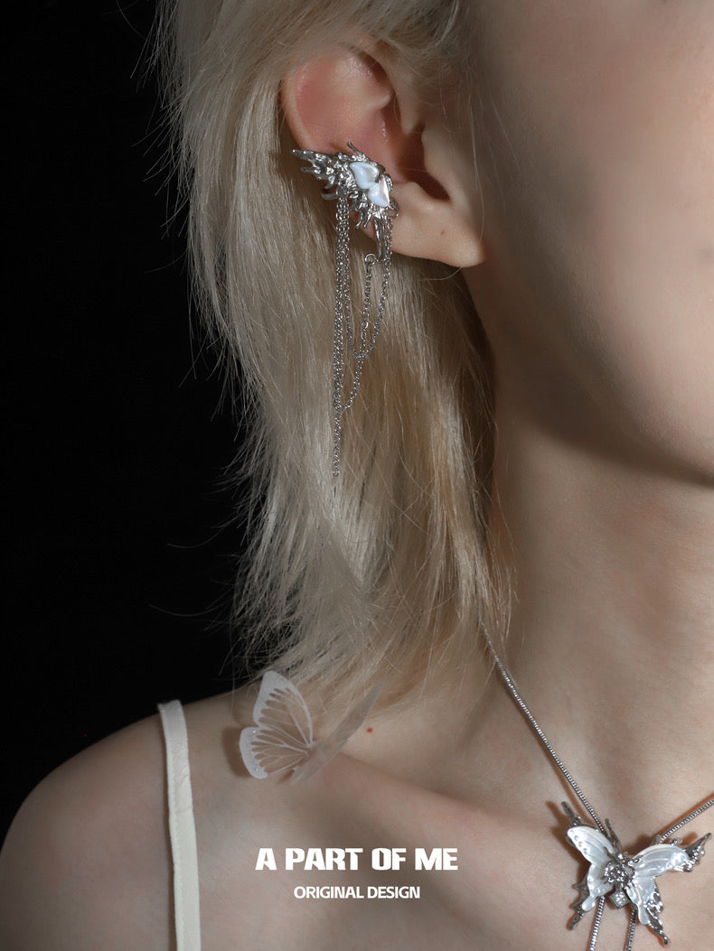 Fritillary 18K Platinum Plating Butterfly Wings Tassel Ear Cuffs