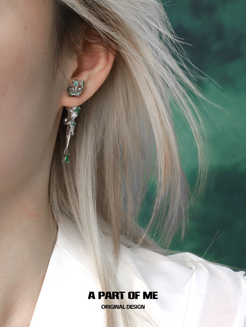 Slytherin Collection 18K Platinum Plating Sword Earrings