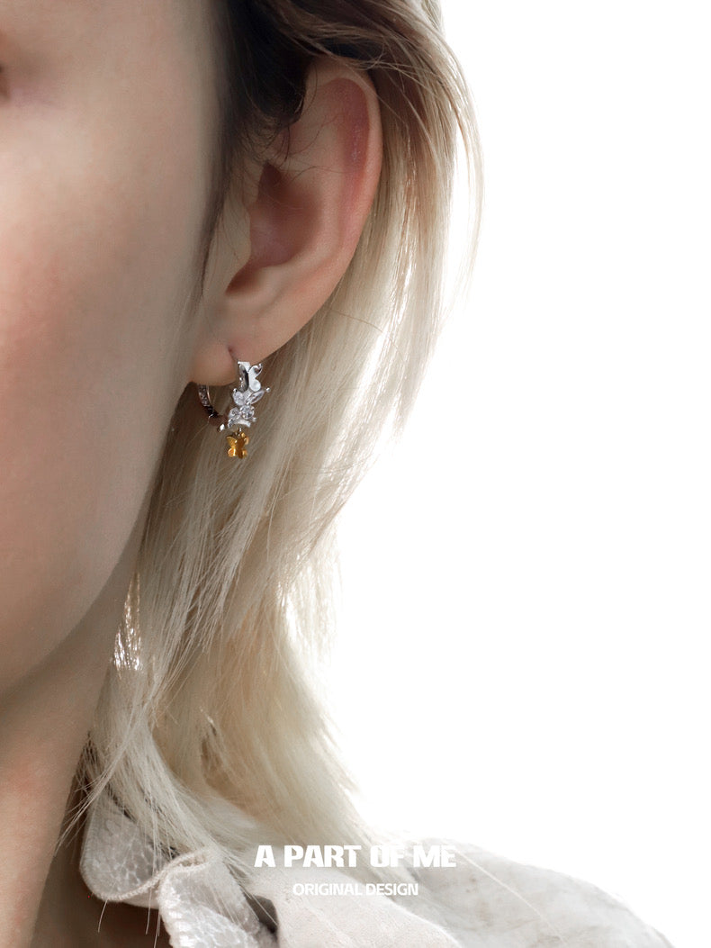 Flutter Essence 18K Platinum Plating Huggies Earrings B