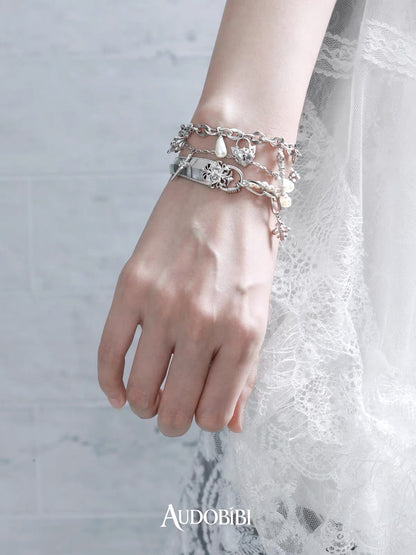 The Knight 18K Platinum Plating Fleur de lis Pearl Half Bangle