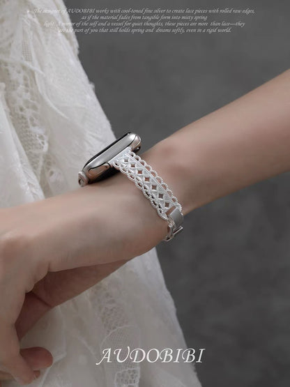 Dreaming in Lace 18K Platinum Plating Metal Apple Watch Band