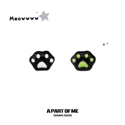 Kitten Paws Resin Coating Black Cat Stud Earrings