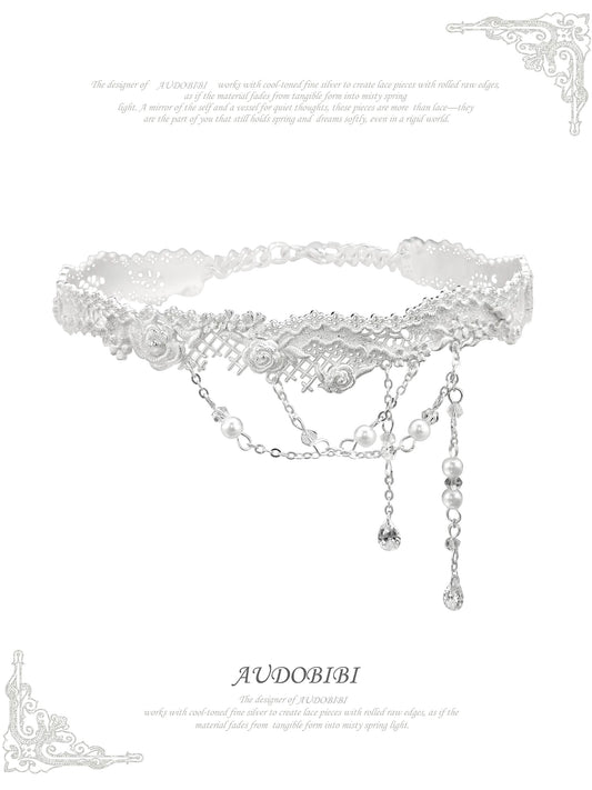 Dreaming in Lace 18K Platinum Plating Rose Glass Beads Choker