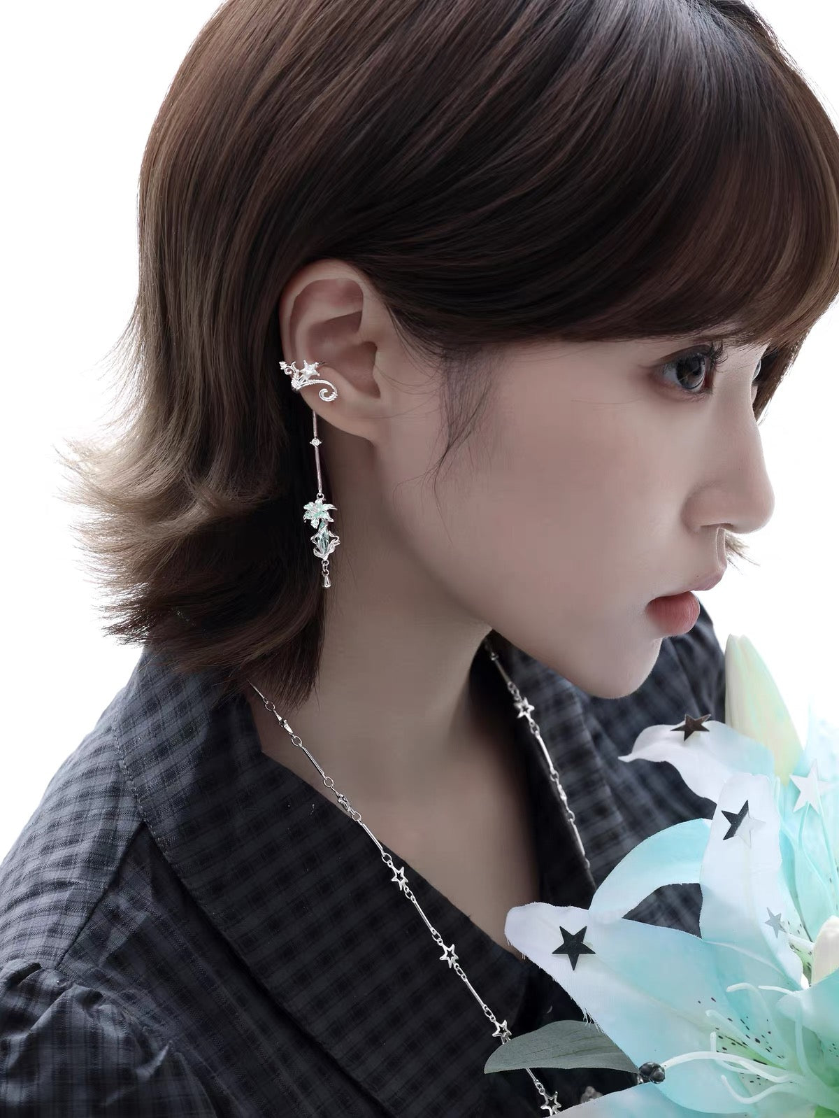 Dreamcore Lily 18K Platinum Plating Fairy Dangle Ear Cuffs