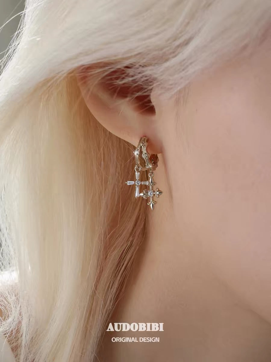 Champagne Gold Iris Gold-plating Double-layered Huggie Earrings