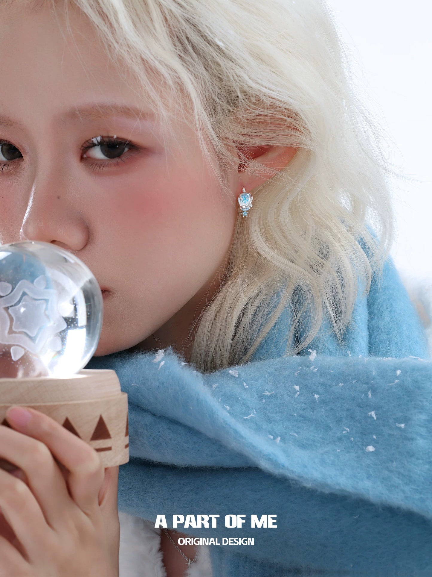 Snowflake Crystal Ball 18K Platinum Plating Crystal Glass Huggies Earrings