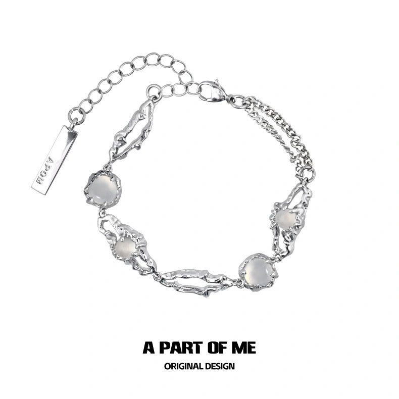 Dawn Series 18K Platinum Plating White Agate Bracelet