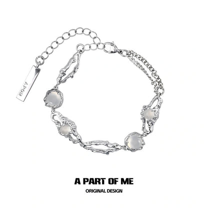 Dawn Series 18K Platinum Plating White Agate Bracelet