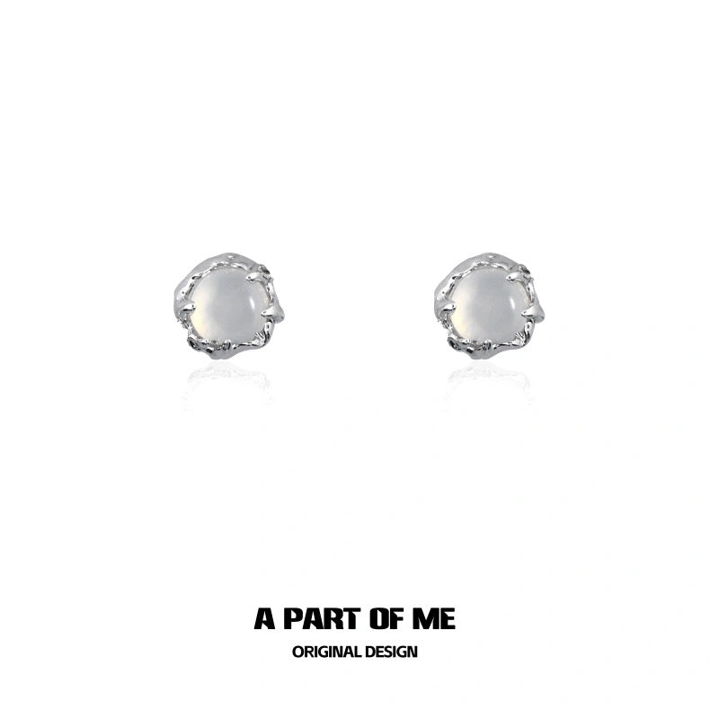 Dawn Series 18K Platinum Plating White Agate Stud Earrings