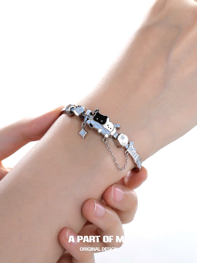 Snowy Black Cat & White Dog 18K Platinum Plating Bracelet