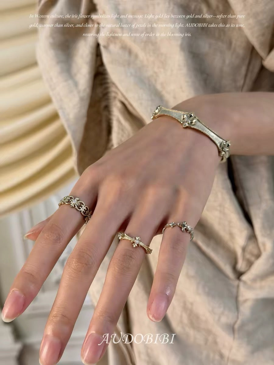 Champagne Gold Iris S925 Silver with Gold-plating Mini Pinky Size Ring Stack