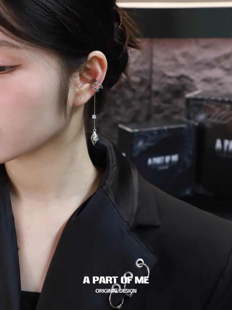 Dark Matter 18K Platinum Plating Ear Cuffs