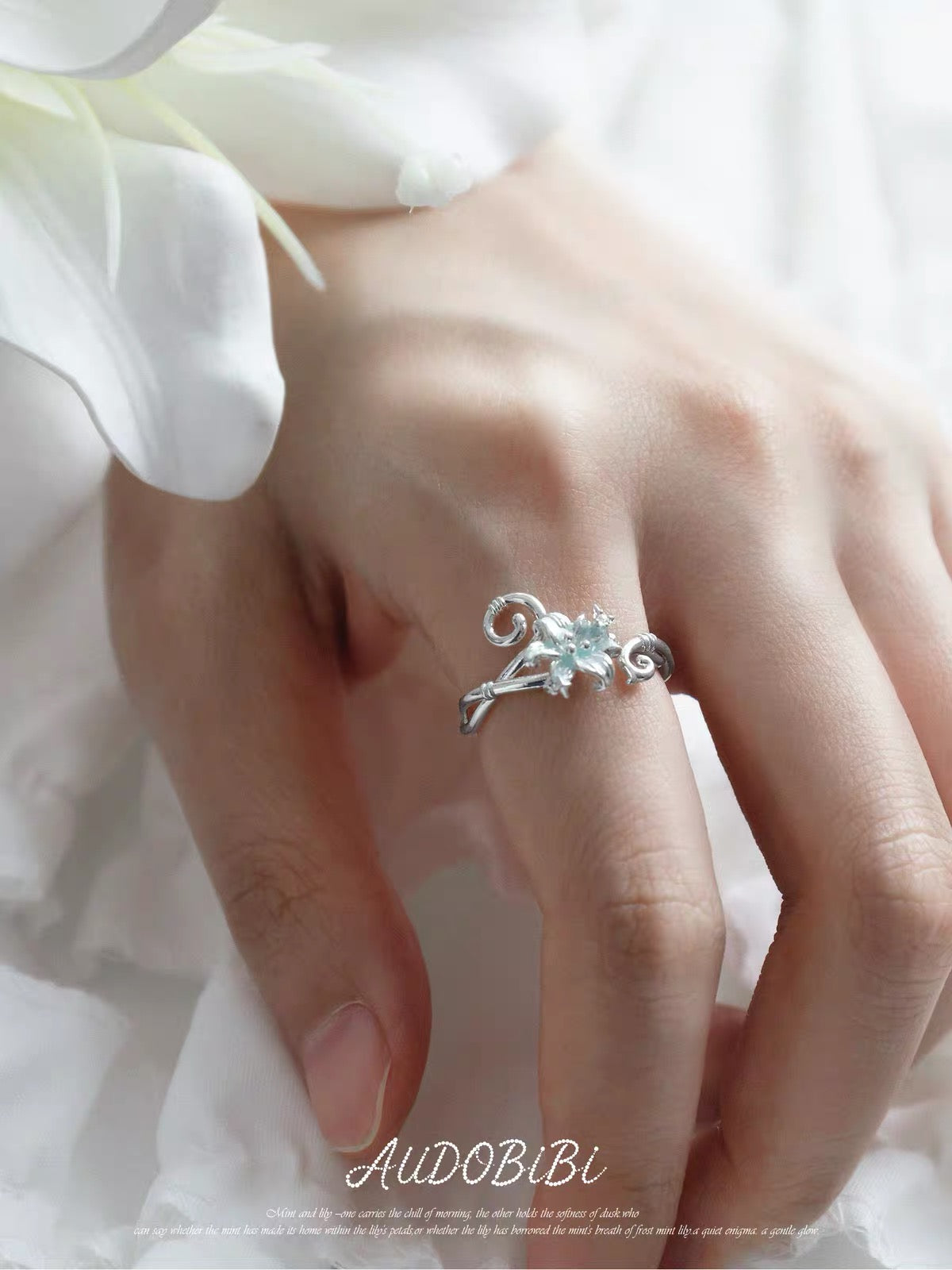 Dreamcore Lily S925 Sterling Silver Vine Ring