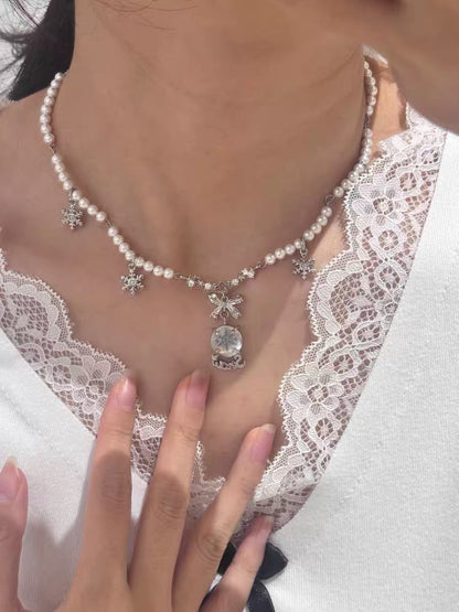 Snowflakes & Pearl 18K Platinum Plating Crystal Ball Necklace