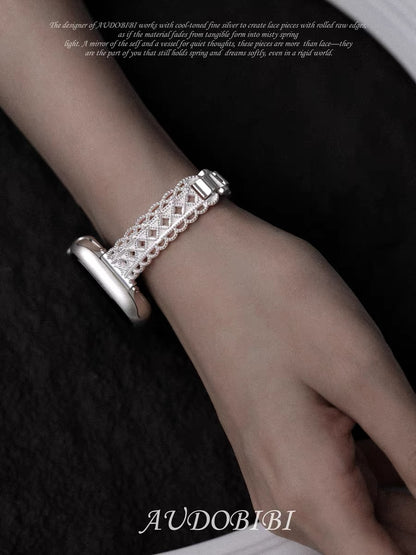 Dreaming in Lace 18K Platinum Plating Metal Apple Watch Band