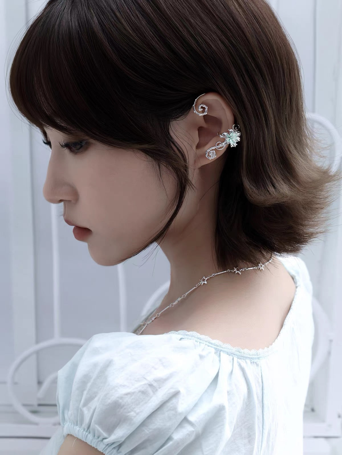 Dreamcore Lily 18K Platinum Plating Vine Asymmetry Ear Wraps