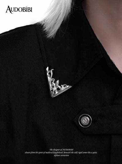 The Knight 18K Platinum Plating Fleur de lis Collar Tips