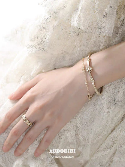 Champagne Gold Iris Gold-plated Double-layered Slider Bracelet