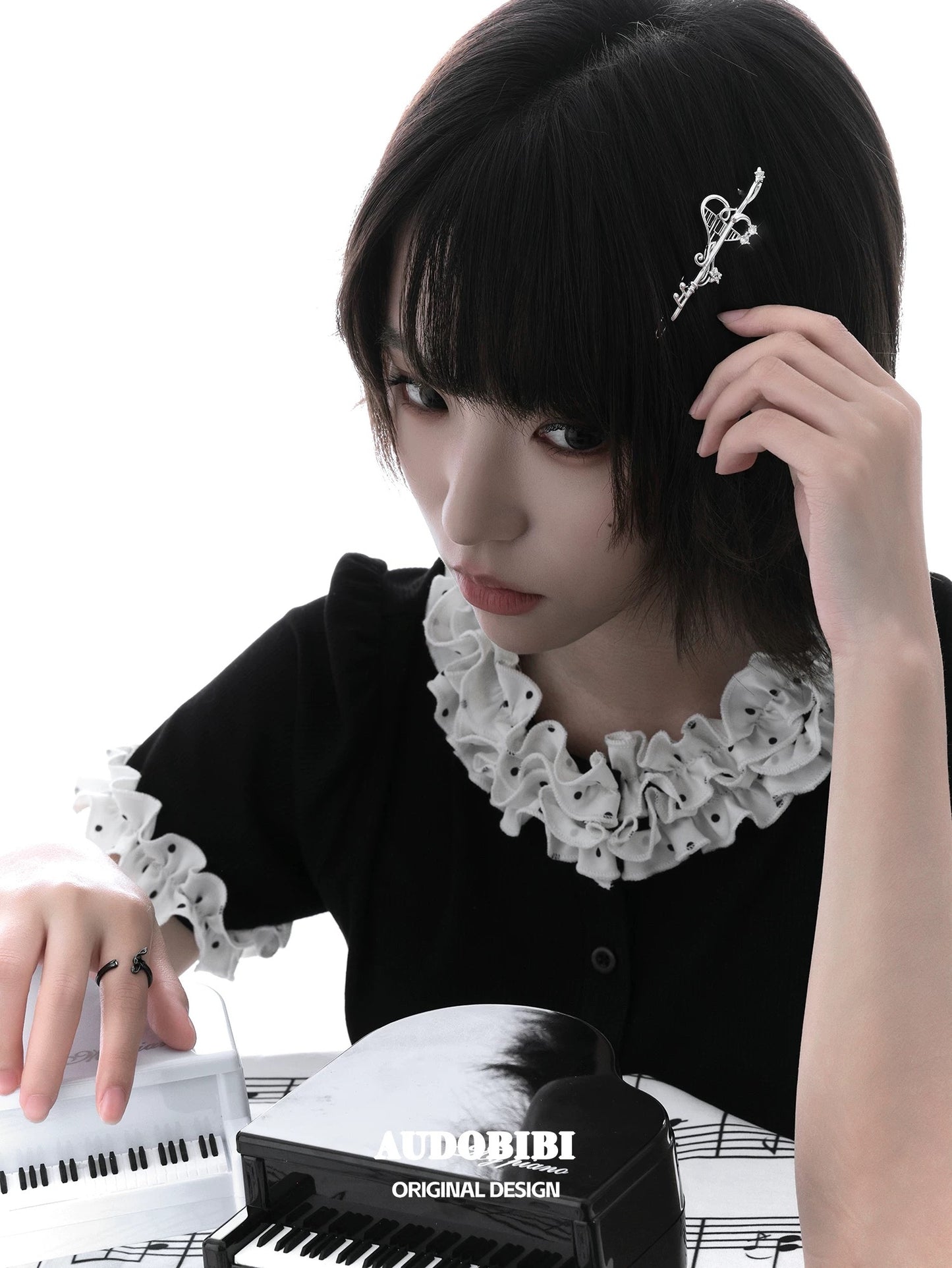 Melody Etude 18K Platinum Plating Treble Clef Hair Clip
