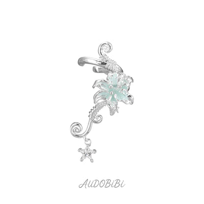 Dreamcore Lily 18K Platinum Plating Vine & Star Ear Cuffs