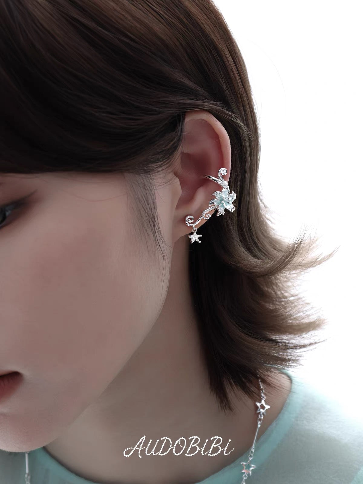 Dreamcore Lily 18K Platinum Plating Vine & Star Ear Cuffs