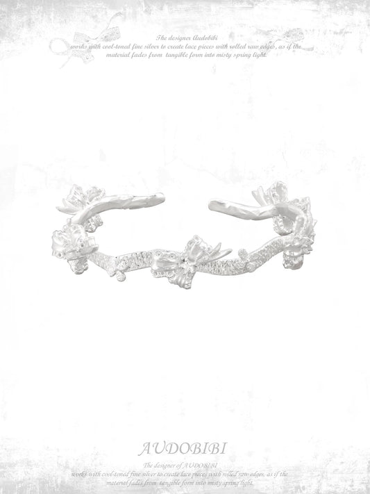 Dreaming in Lace 18K Platinum Plating Ribbon Bangle