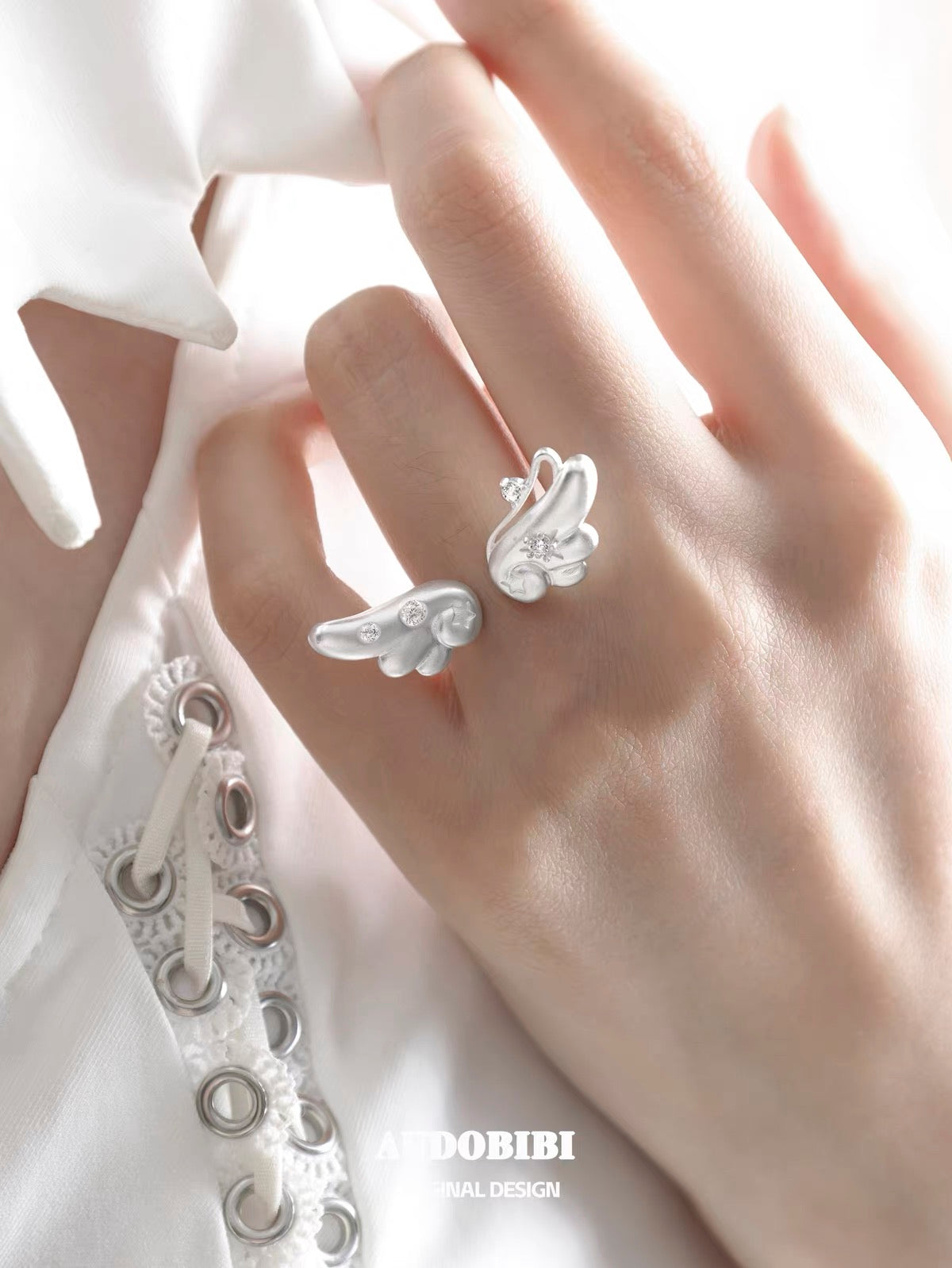 Angel Dream 18K Platinum Plating Angel Wings Sandblasted Finish Ring