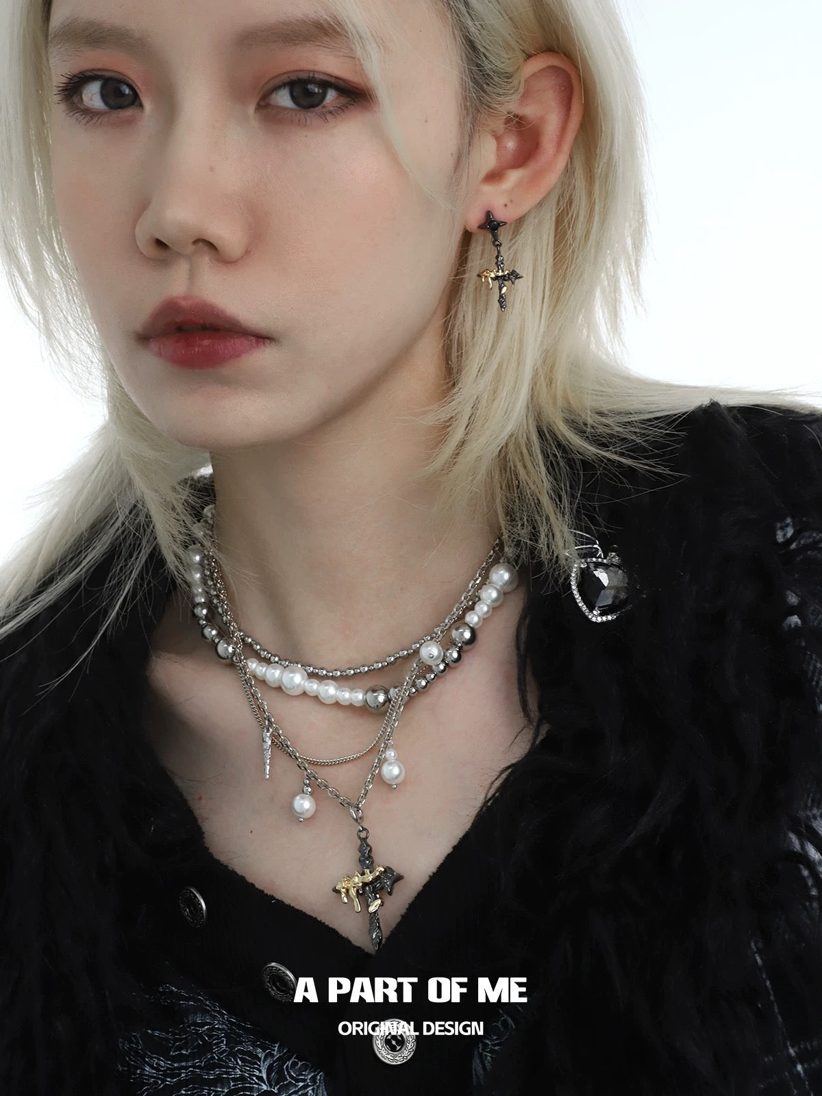 American Style 18K Platinum Platinum Baroque Pearl & Cross Necklace Set