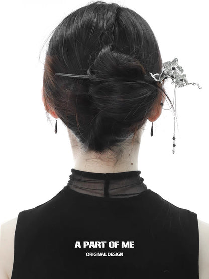 Black Orchid 18K Platinum Platinum Detachable Tassel Faux Wood Hairpin