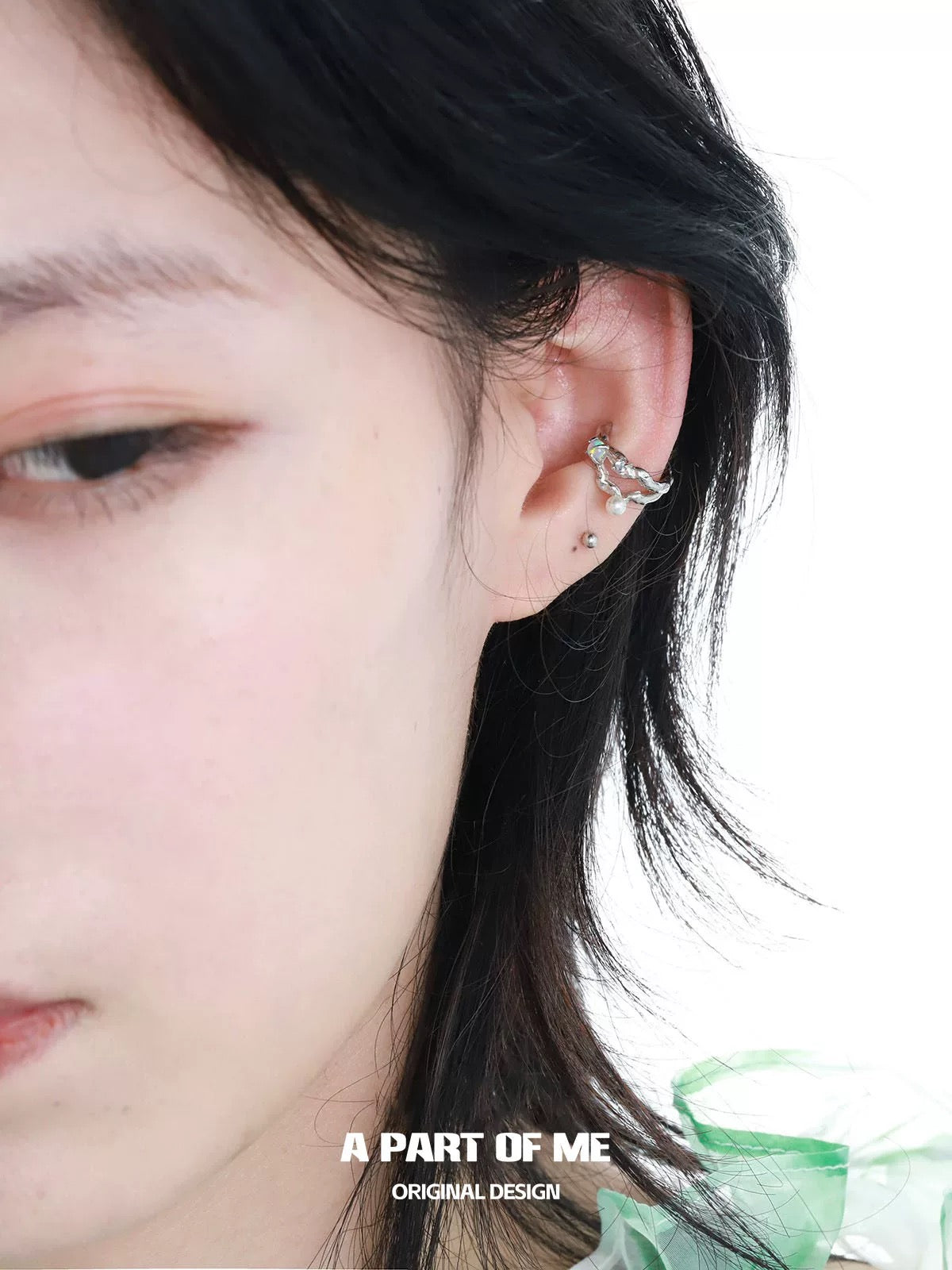 Opal 18K Platinum Plating Earcuff