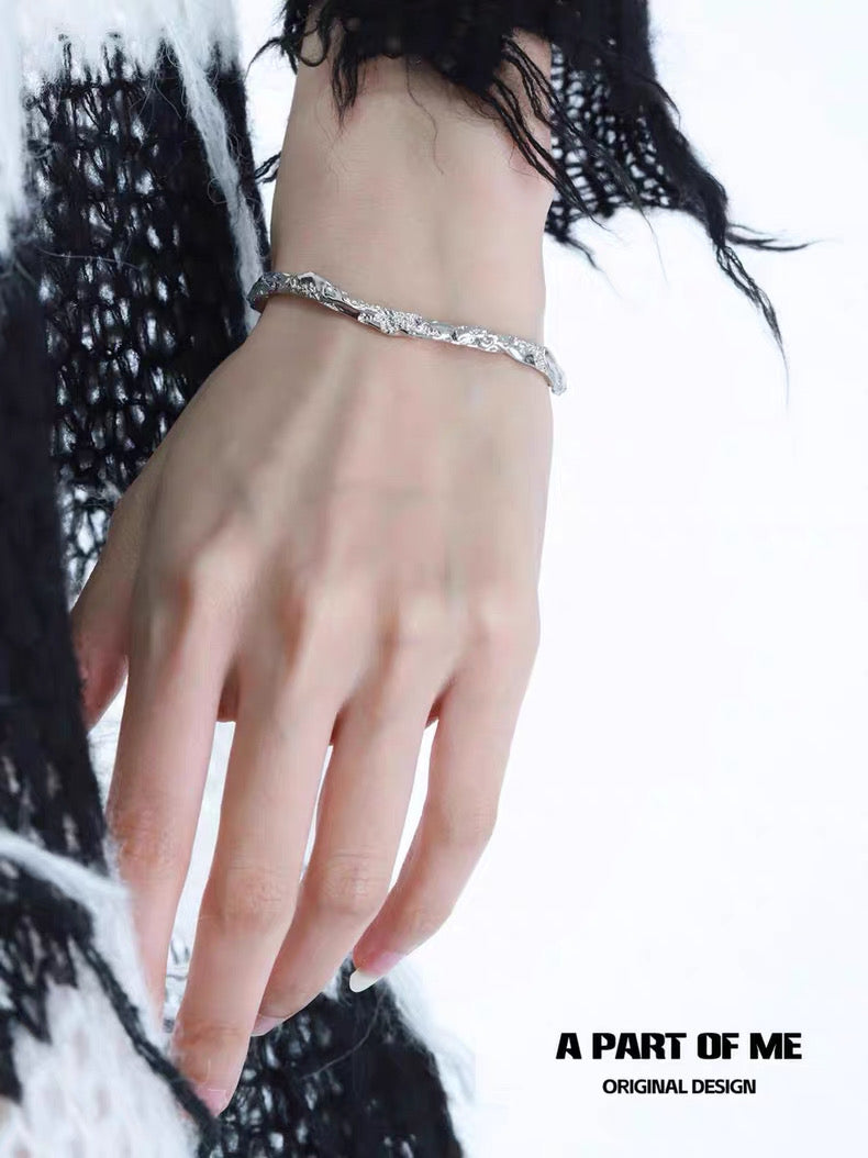 Fragmented S925 Sterling Silver Classic Bangle