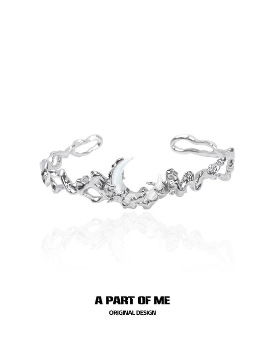 Moon in the Clouds 18K Platinum Plating Bangle