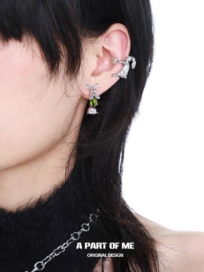 Wealthy Rabbit 18K Platinum Plating Stud Earrings