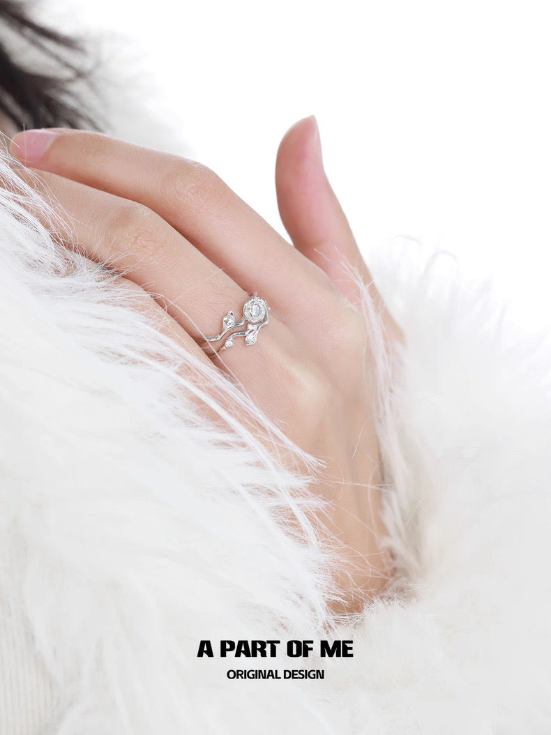 Pure Love S925 Sterling Silver Rose Thorns Couple Rings