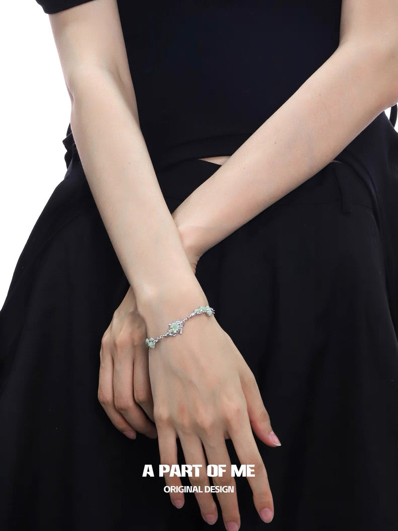 Oasis Collection 18K Platinum Plating Green Cat Eye Stone Slider Bracelet