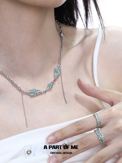 Mint Collection 18K Platinum Plating Tassel Basic Necklace
