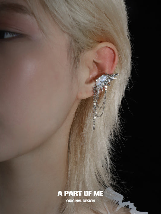Fritillary 18K Platinum Plating Butterfly Wings Tassel Ear Cuffs