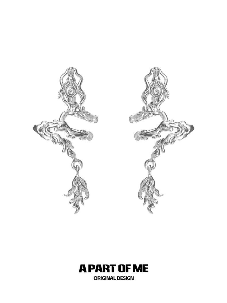 The Fortune Dragon 18K Platinum Plating Zircon Ear Cuffs