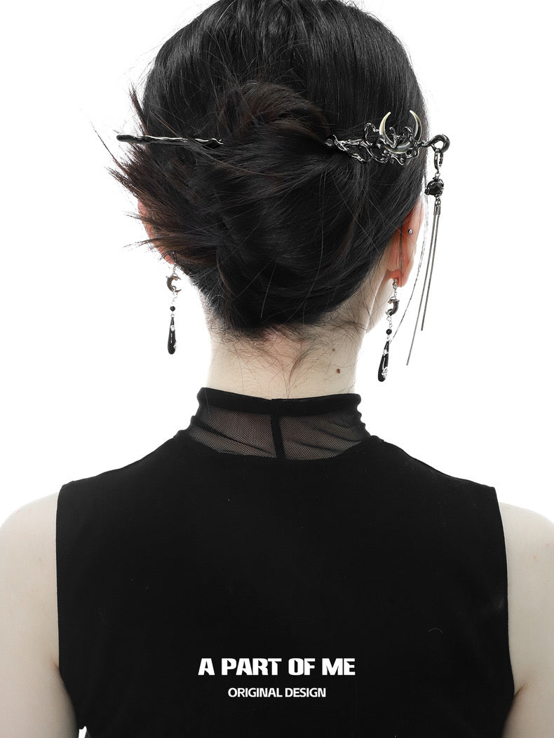 Dark Moon 18K Black Platinum Plating Natural Shell Tassel Hairpin