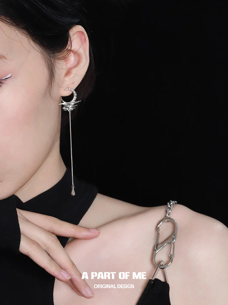 The Moon on Water 18K Platinum Plating Tassel Earrings