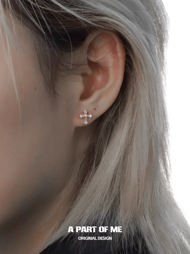 Cross S925 Sterling Silver Cubic Zirconia Stud Earrings
