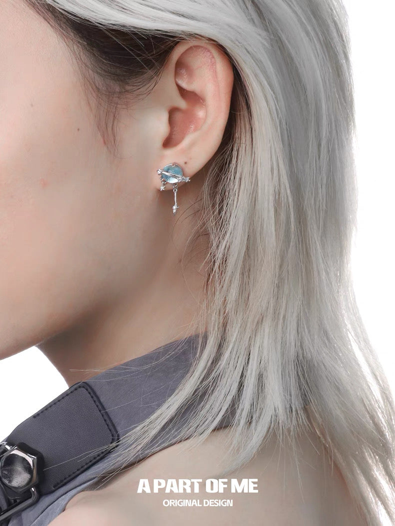 Mercury 18K Platinum Plating Stud Earrings